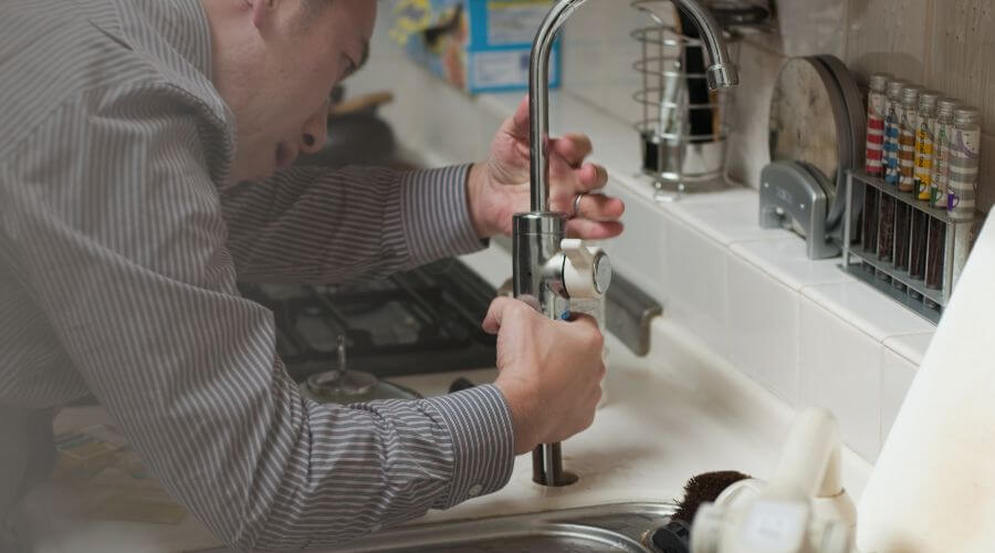 Expert burst pipe repair services in Cayuga, ND